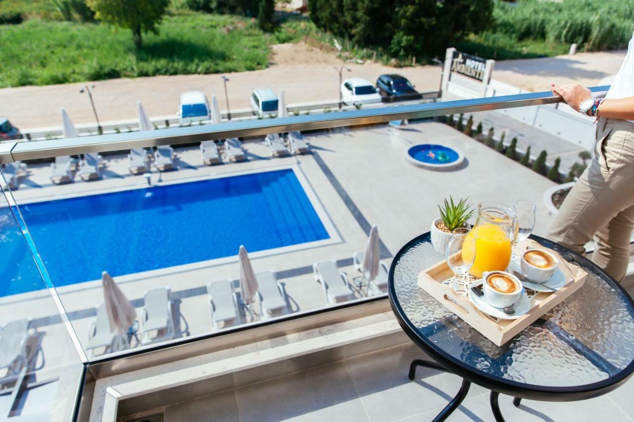Hotel Ambiente Ulcinj Exterior photo